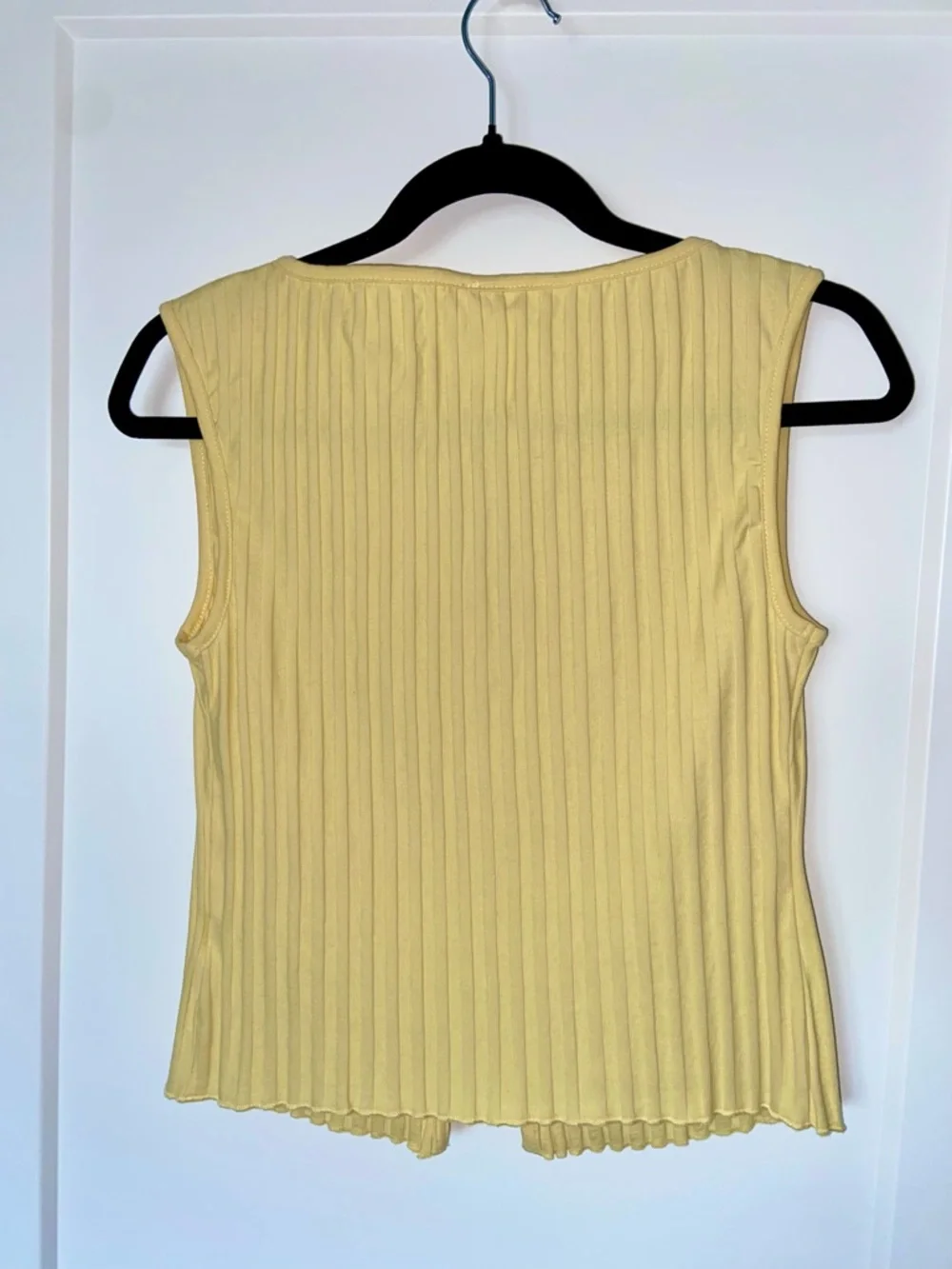 Free People Tilly Vest - Picture 4 of 5